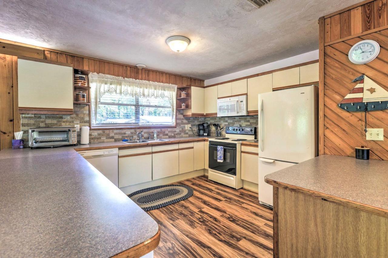 Charming Abode With Dock On The Suwannee River Bell Zewnętrze zdjęcie